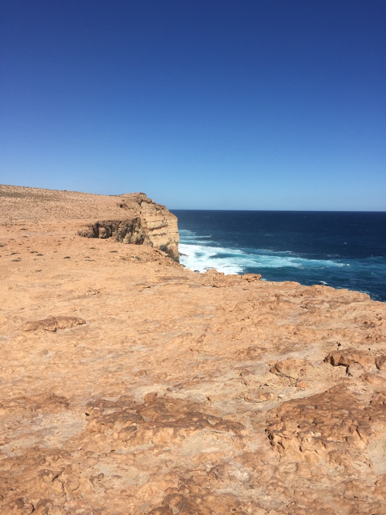 Awesome coast line and big blue Indian Ocean views